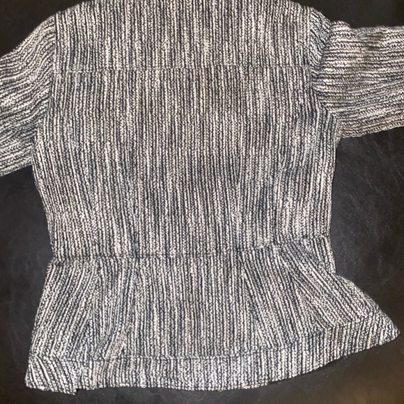 Extra Small tweed jacket with tags attached - Picture 2 of 5